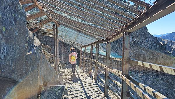 【玉山西峰北峰】兩天一夜玉山西峰+北峰挑戰主北叉路魔王坡! 【玉山西峰北峰】兩天一夜玉山西峰+北峰挑戰主北叉路魔王坡!