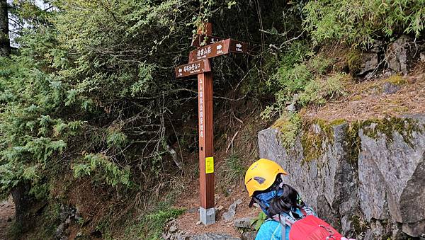 【玉山西峰北峰】兩天一夜玉山西峰+北峰挑戰主北叉路魔王坡! 【玉山西峰北峰】兩天一夜玉山西峰+北峰挑戰主北叉路魔王坡!