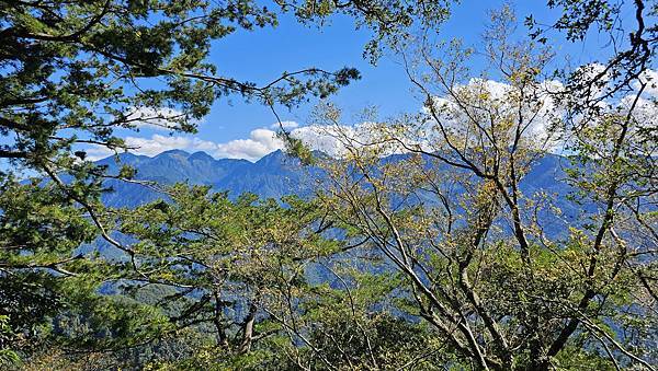 【屋東縱走】屋我尾/東卯山大崩壁-谷關七雄一日2雄挑戰(麗陽