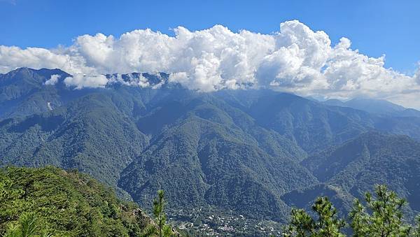【屋東縱走】屋我尾/東卯山大崩壁-谷關七雄一日2雄挑戰(麗陽