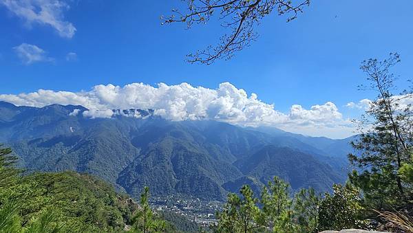 【屋東縱走】屋我尾/東卯山大崩壁-谷關七雄一日2雄挑戰(麗陽