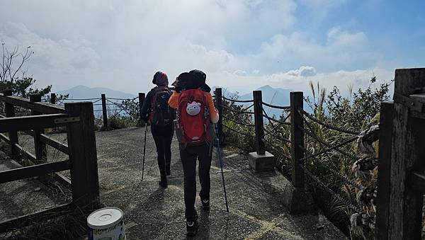 【屋東縱走】屋我尾/東卯山大崩壁-谷關七雄一日2雄挑戰(麗陽