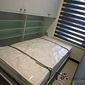 BED ROOM_001.jpg