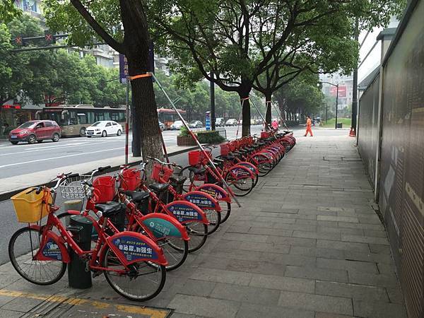 【在大陸的新鮮事】杭州小紅（公共自行車），漫遊杭州的最佳悠閒