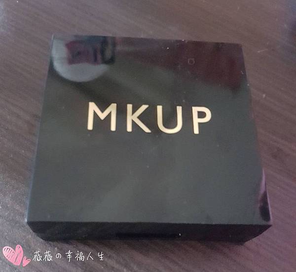 MKUP 完美三色精華遮瑕膏