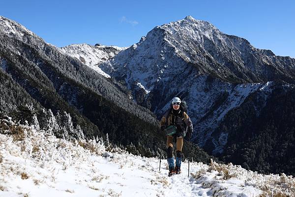 【高山下雪很漂亮,也很危險】 【高山下雪很漂亮,也很危險】