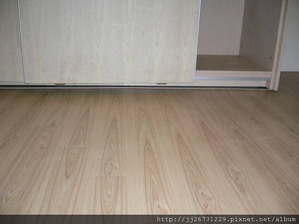 簡約無縫木地板-歐洲白橡-11032511-超耐磨木地板/強化木地板