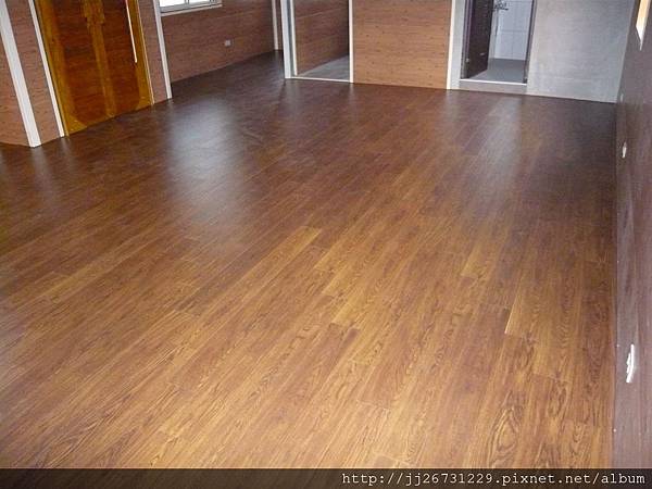 真木紋 蜂蜜柚木-110409-超耐磨木地板/強化木地板