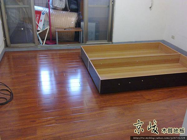 鋼琴面拍立扣-紅檀香-20120203645-超耐磨木地板/強化木地板