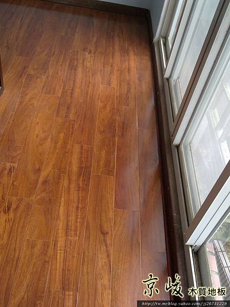 鋼琴面拍立扣-紅檀香-20120204672-超耐磨木地板/強化木地板