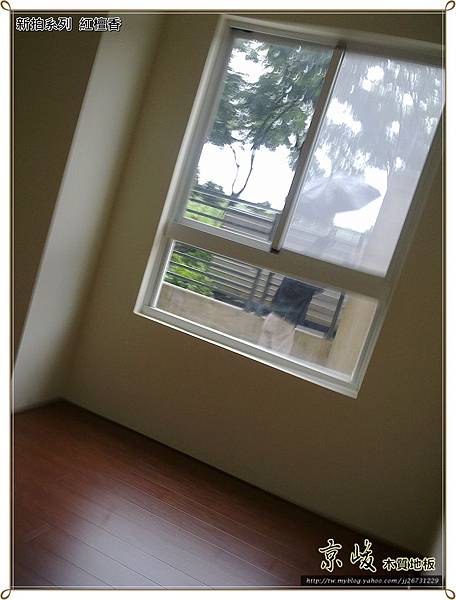 新拍立扣-紅檀香-12042707-PS架高 超耐磨木地板強化木地板.jpg