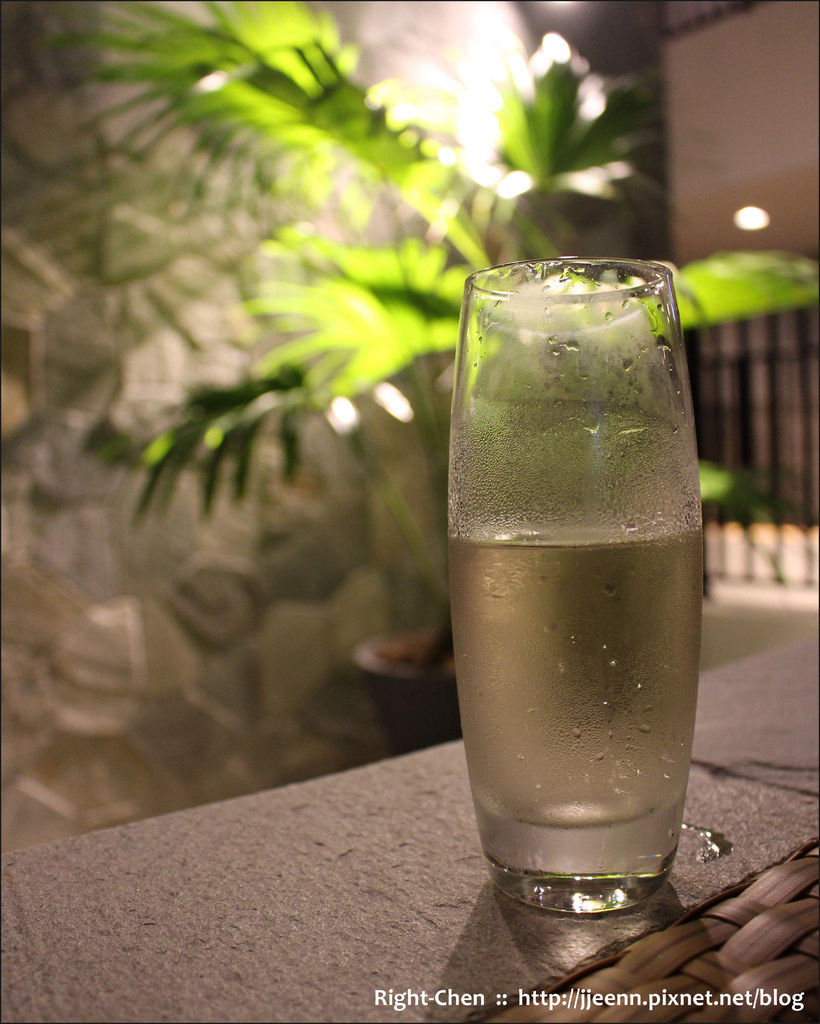 2015-07-01.jpg 2015-07-01.jpg