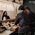 【內湖美食】舞螞蟻日式三明治，大推特製豬排餅，必點日式和菓子摩納卡｜哈拉影城附近｜天界之舟行善濟世 (30).jpg