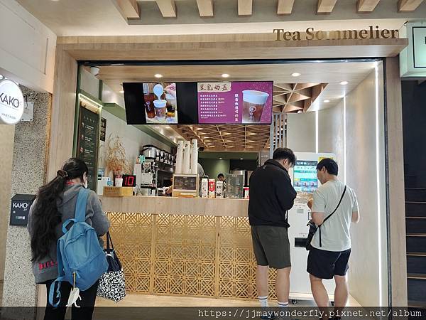 侍茶匠西門總店，全台唯一豆乳奶蓋｜創鮮技術現漩好茶｜台北美食｜天界之舟行善濟世 (7).jpg