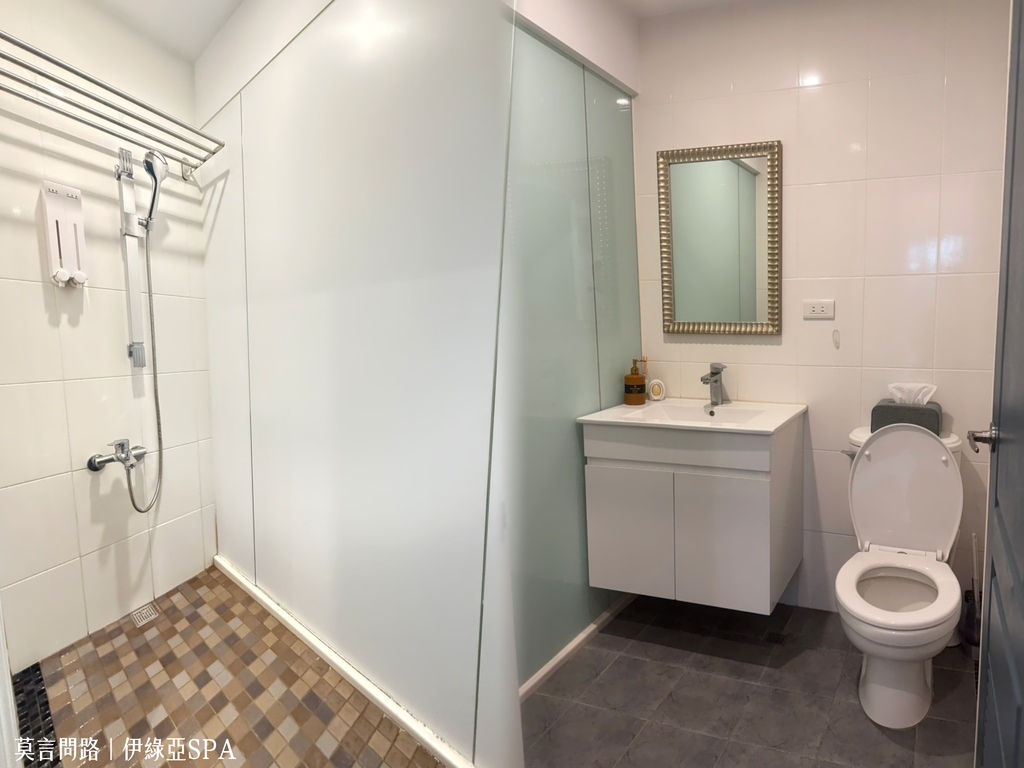 9內湖臉部保養 做臉 美睫毛 美體《伊綠亞SPA》做臉同時手部護理雙倍解壓無痛感清粉刺湖光市場旁 (18).jpg