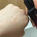保養開箱｜船井生醫《醫朵Ido黑玫瑰抗老修護系列》黑玫瑰重生緊膚金萃、黑玫瑰抗老膠原乳霜｜媽媽界撫紋神器｜熬夜必備 (21).jpg