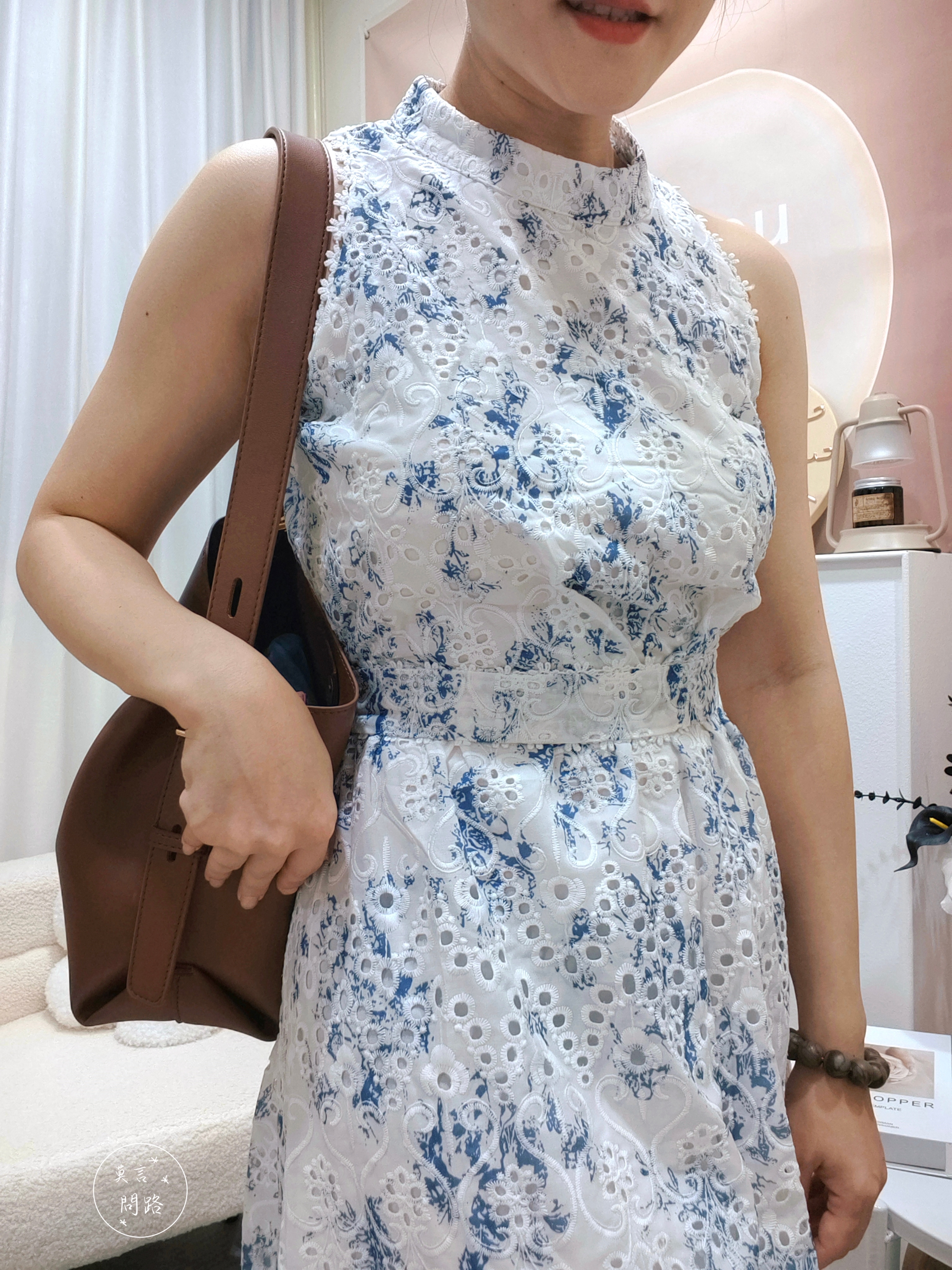 【開箱】ehole衣洞|質感刺繡緹花削肩洋裝|夏日優雅必備單品 (10).jpg 【開箱】ehole衣洞|質感刺繡緹花削肩洋裝|夏日優雅必備單品 (10).jpg