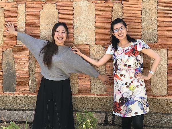 駐縣藝術家陳怡穎(左)、高甄斈(右)。.JPG