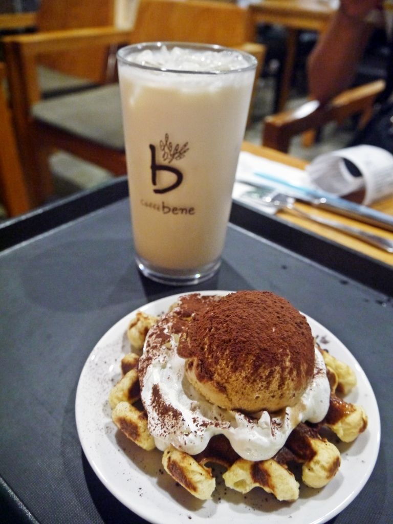 Caffe bene 台中大遠百店