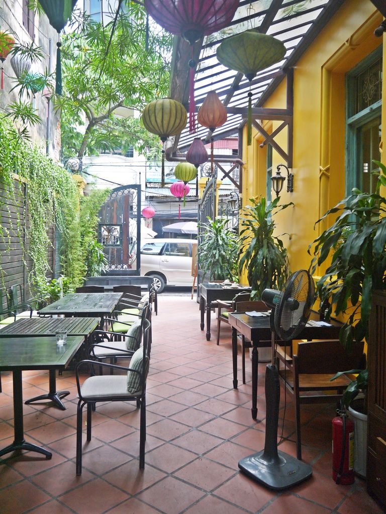 1. Home Hanoi Restaurant