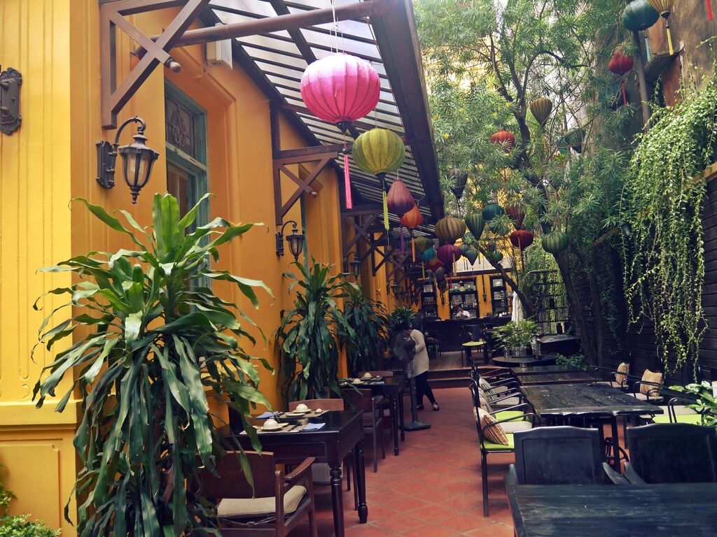 1. Home Hanoi Restaurant