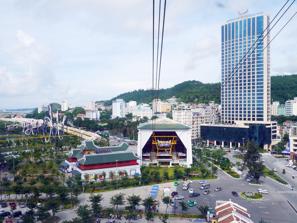 Hạ Long Park - Công Viên Vui Chơi Giải Trí