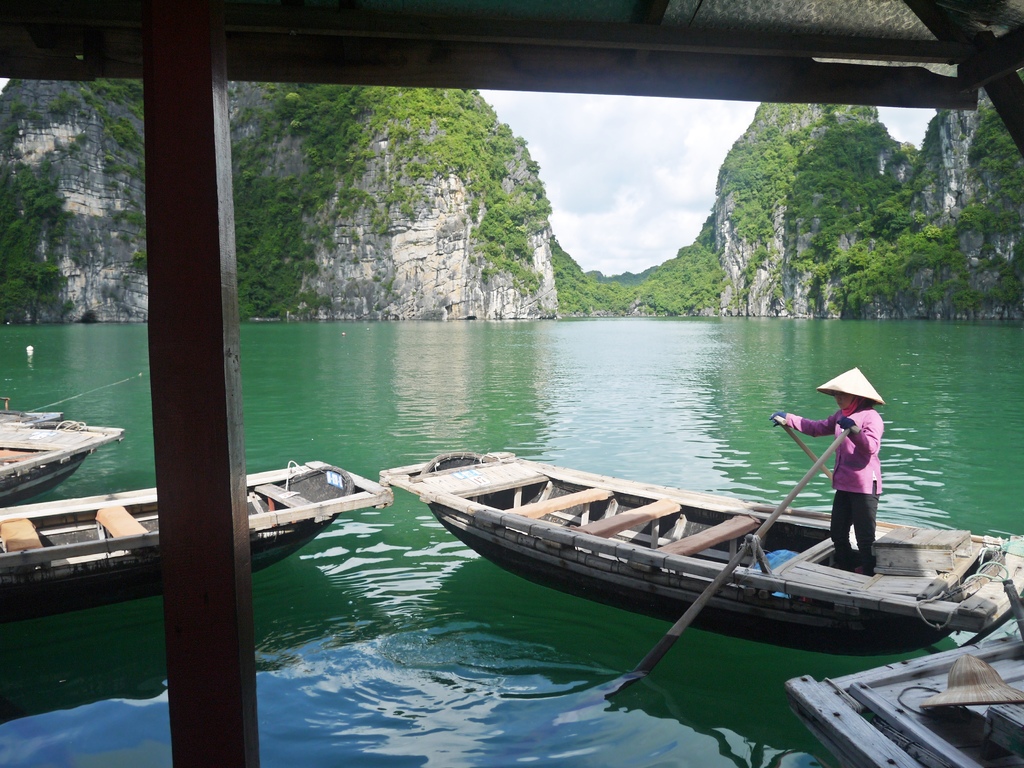 .Vịnh Hạ Long