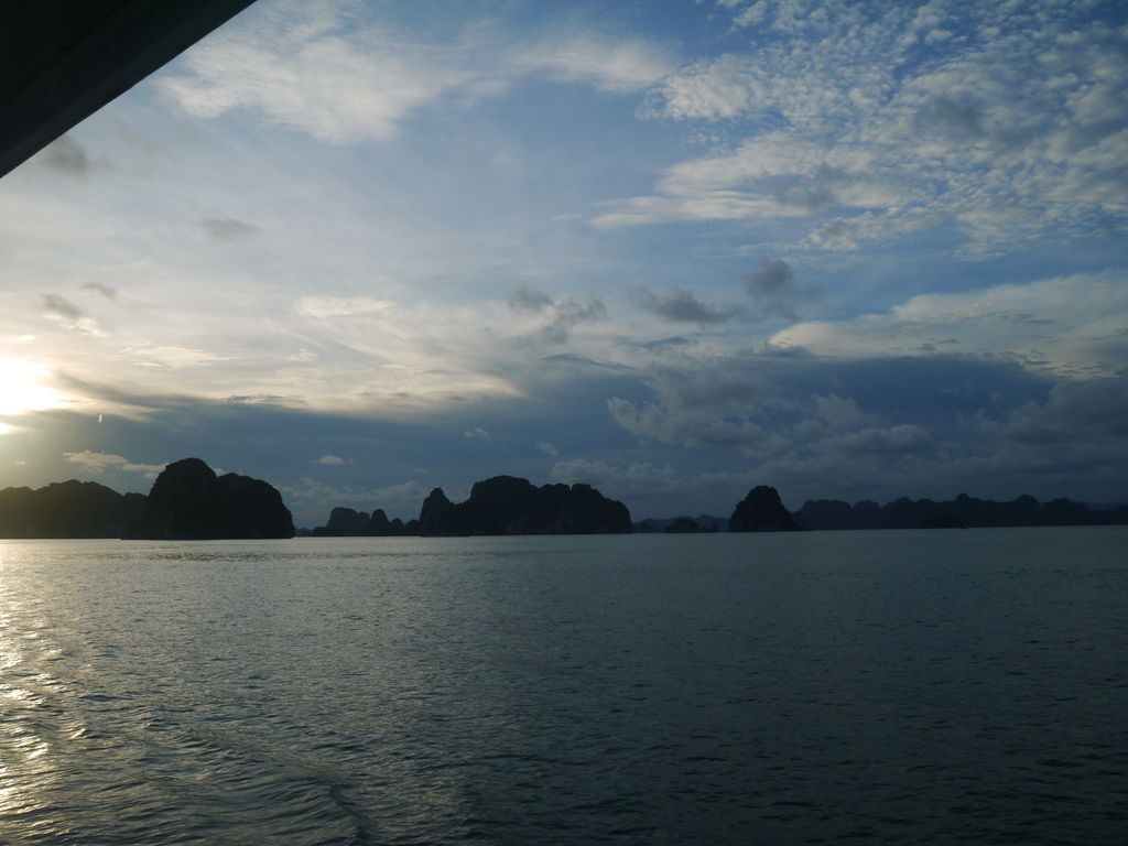 Signature Halong Cruise