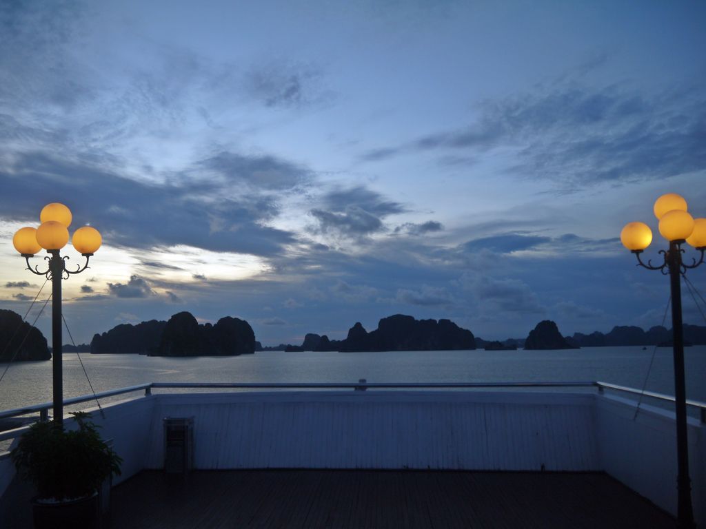 Signature Halong Cruise