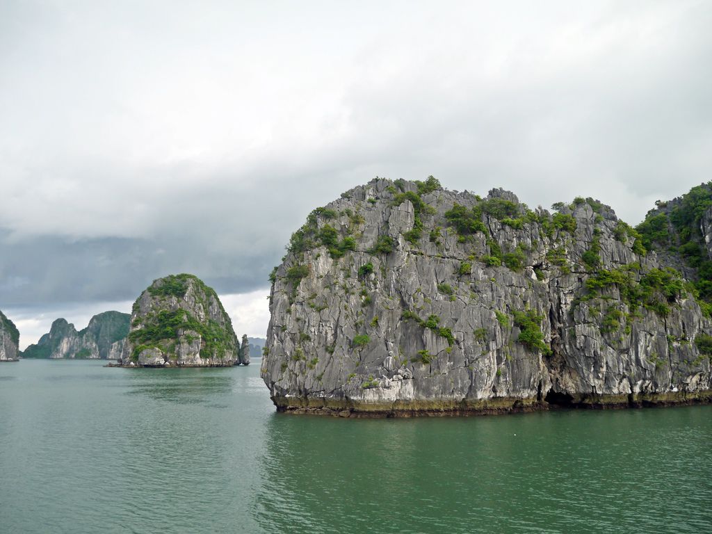 Signature Cruise, Halong Bay