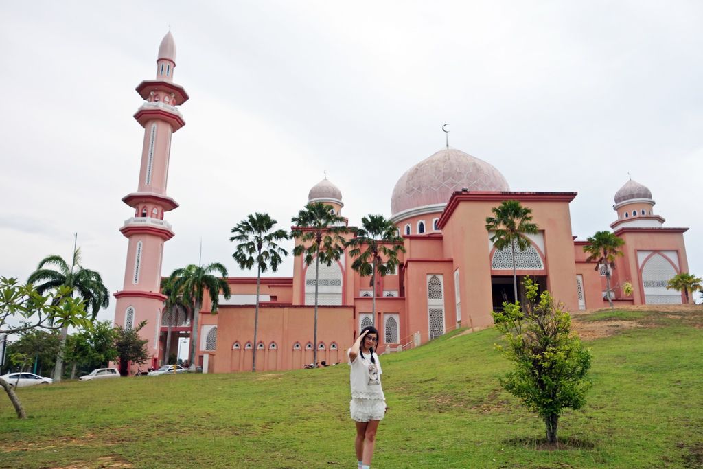  Masjid Universiti Malaysia Sabah, Kota Kinabalu