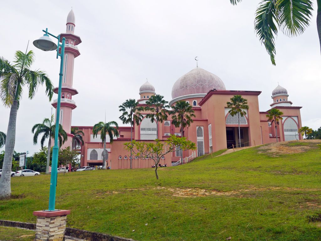  Masjid Universiti Malaysia Sabah, Kota Kinabalu