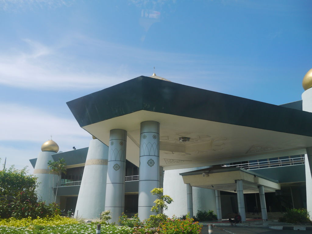 Masjid Bandaraya Likas