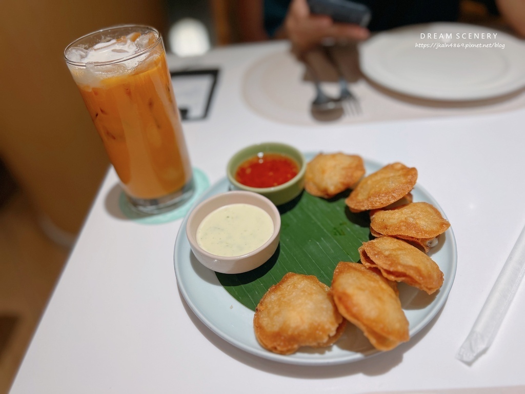 Lady nara 新泰式料理 台北統一時代店