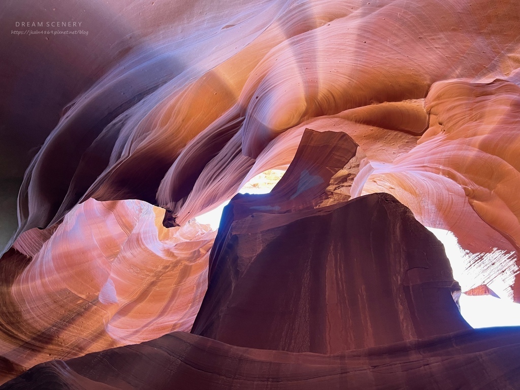 上羚羊谷 Upper Antelope Canyon