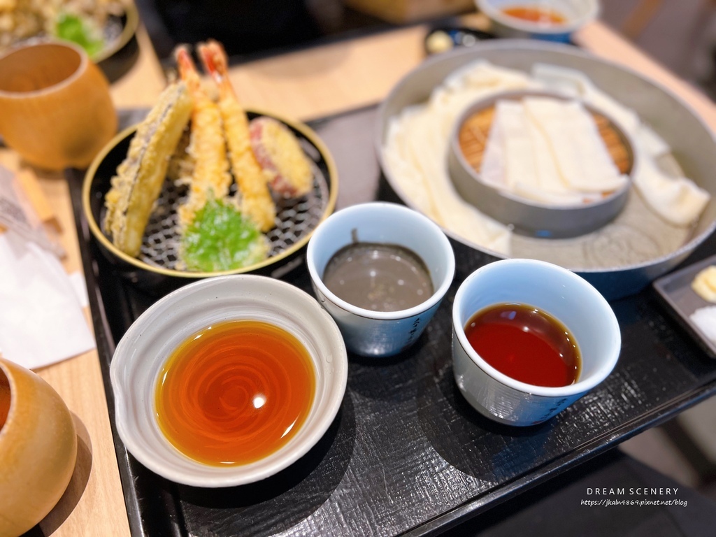 五代目 花山うどん 日本橋店