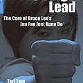 media-books-jeet-kune-do-a-the-straight-lead-the-core-of-bruce-lees-jun-fan.jpg