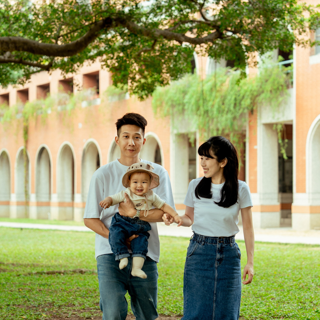 【台南全家福推薦】全家福照片記錄幸福的起點│克林姆與安淇拉的