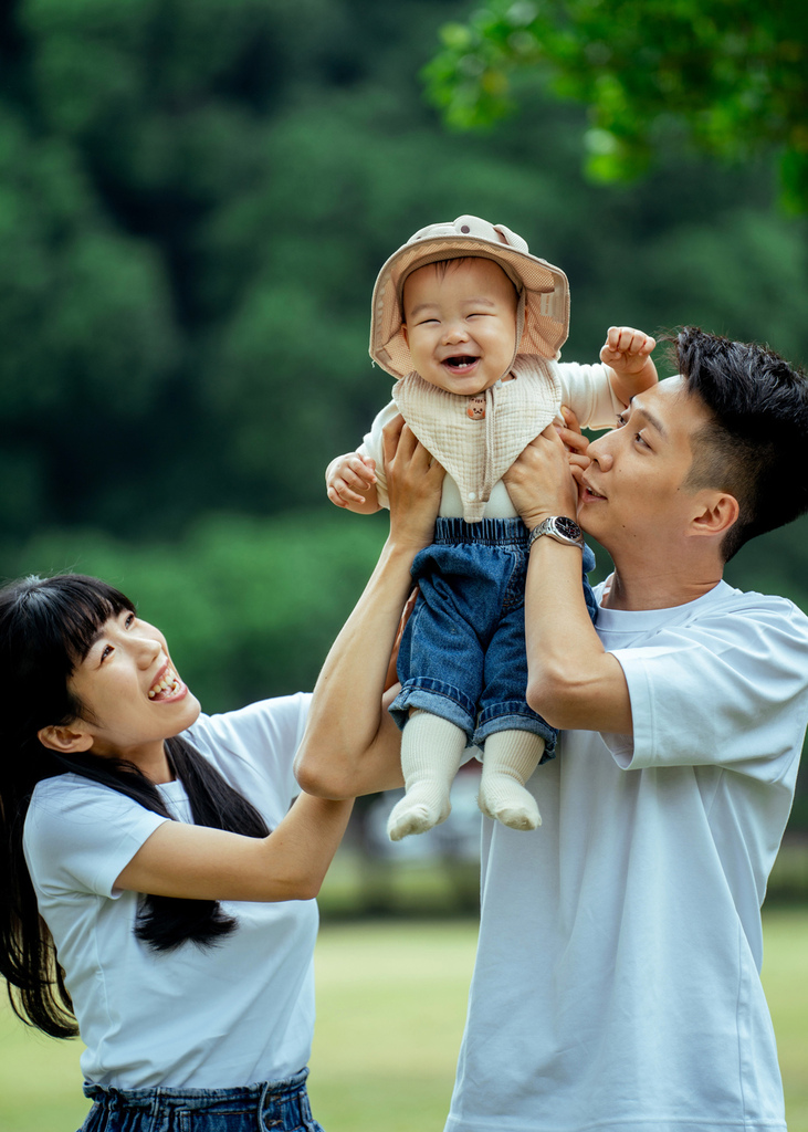 【台南全家福推薦】全家福照片記錄幸福的起點│克林姆與安淇拉的