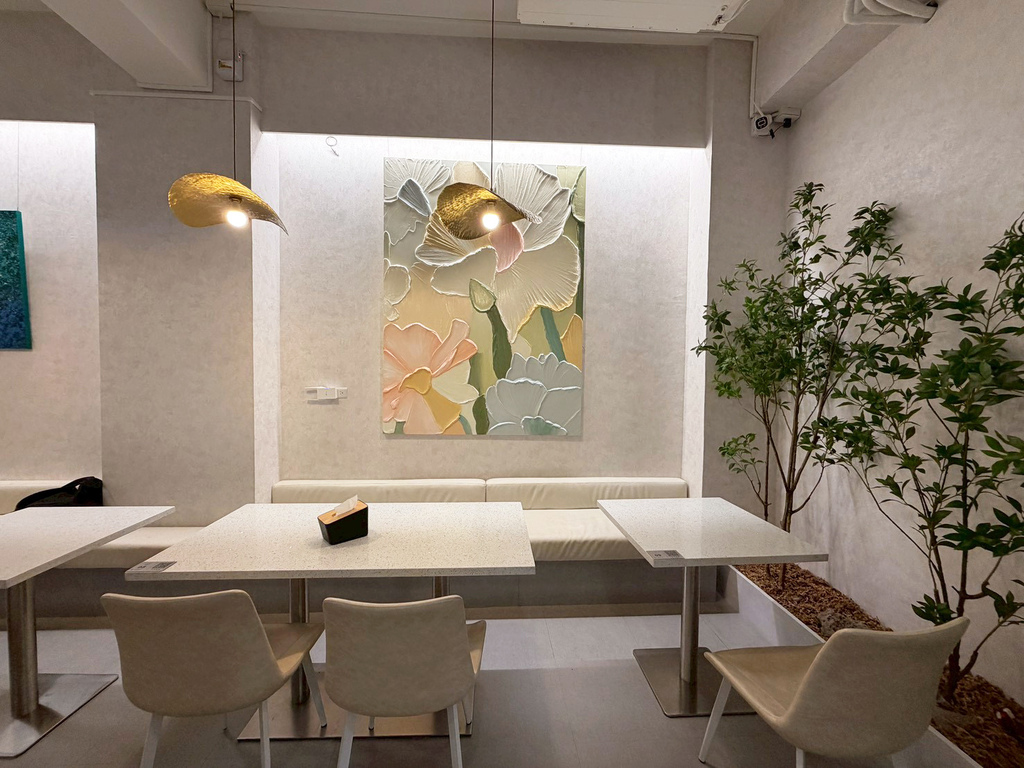 台南美食推薦|寶煲餐飲|東區簡餐外食族必收|小卷整隻卷卷粥| 台南美食推薦|寶煲餐飲|東區簡餐外食族必收|小卷整隻卷卷粥|