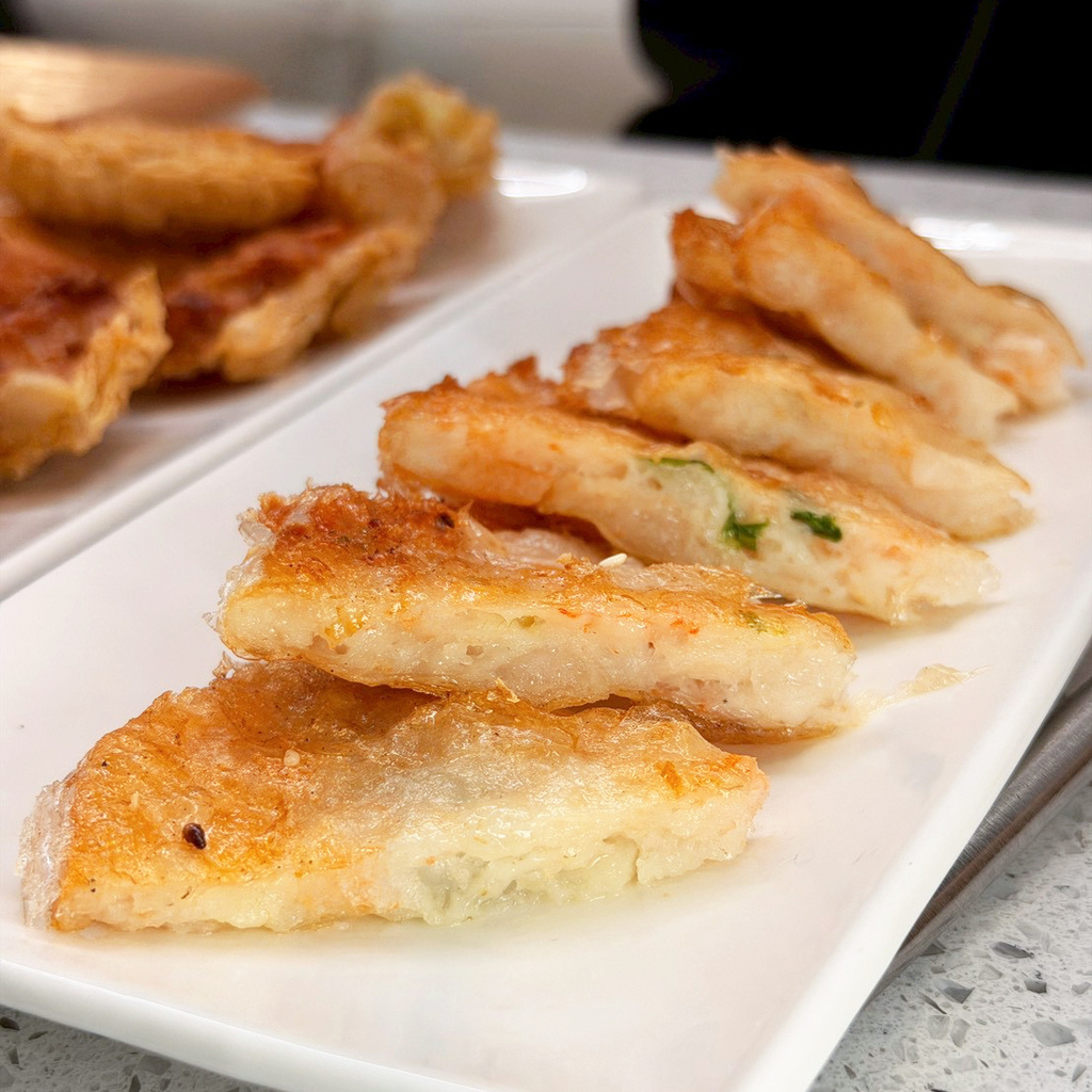 台南美食推薦|寶煲餐飲|東區簡餐外食族必收|小卷整隻卷卷粥| 台南美食推薦|寶煲餐飲|東區簡餐外食族必收|小卷整隻卷卷粥|