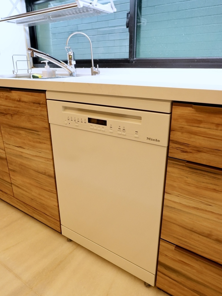 台南廚具推薦│日本寶廚Takara琺瑯櫥櫃│LEMURE旗艦