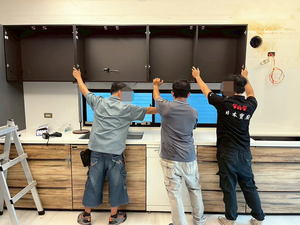 台南廚具推薦│日本寶廚Takara琺瑯櫥櫃│LEMURE旗艦