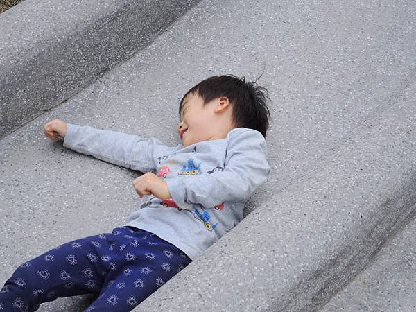 親子景點 ❤ 中央藝文公園共融式遊樂場 ♂  北市中正區親子