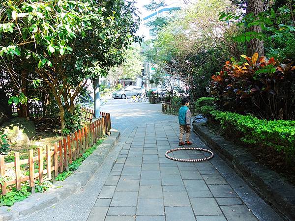 親子景點 ❤ 牯嶺公園 ♪ 台北市中正區親子景點 ♩ 環境舒