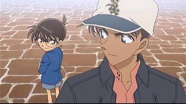 柯南對初次見面的平次說