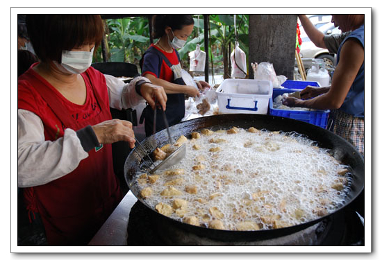 阿國臭豆腐大鼎一