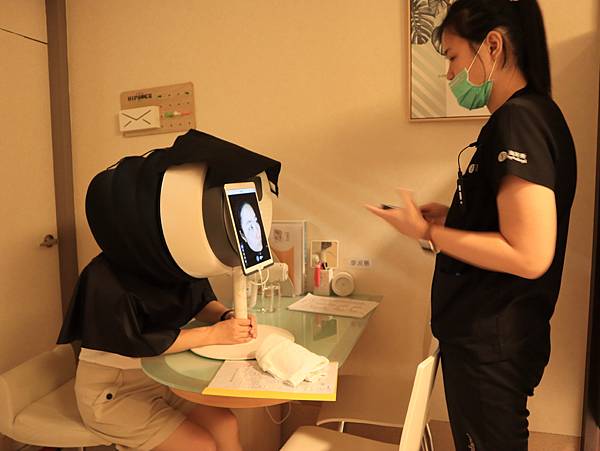 女生必做的臉部保養!小資族全方位醫美肌膚管理~南部做臉首選高 女生必做的臉部保養!小資族全方位醫美肌膚管理~南部做臉首選高