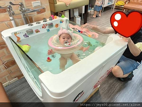 【J2 ♥ 去哪玩】寶寶游泳SPA│Baby Salon樂游