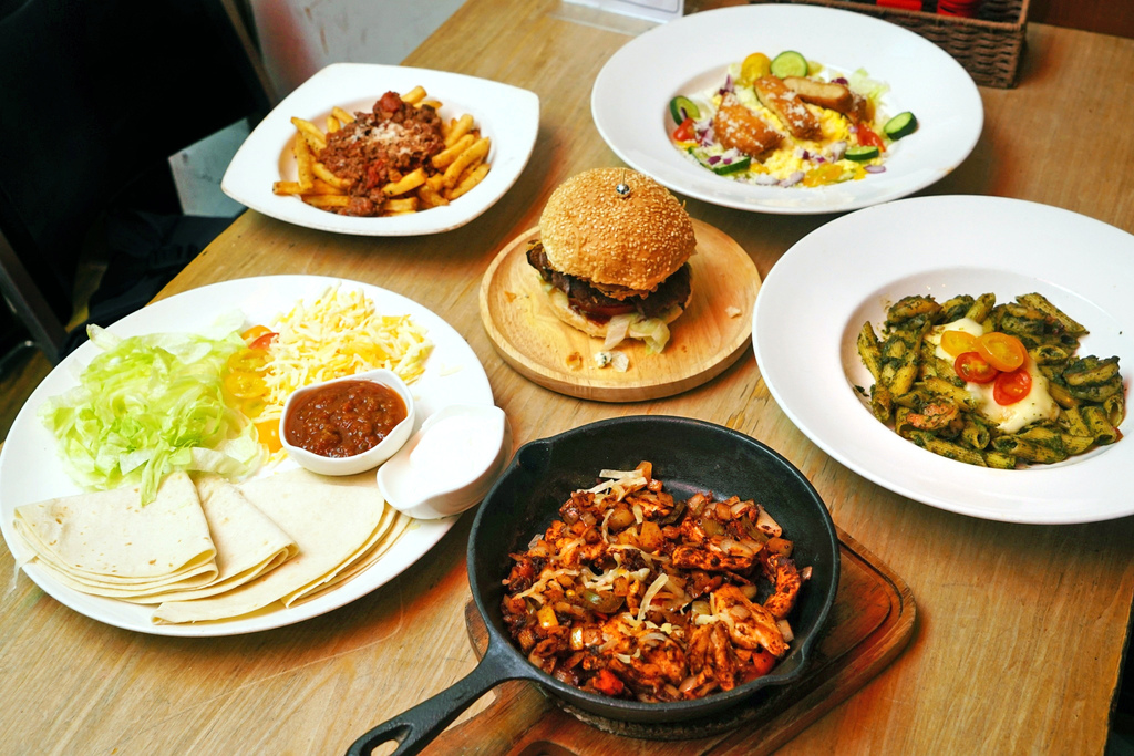 亞芙英式餐廳,台南異國料理,台南美食餐廳,成大附近餐廳推薦3.jpg